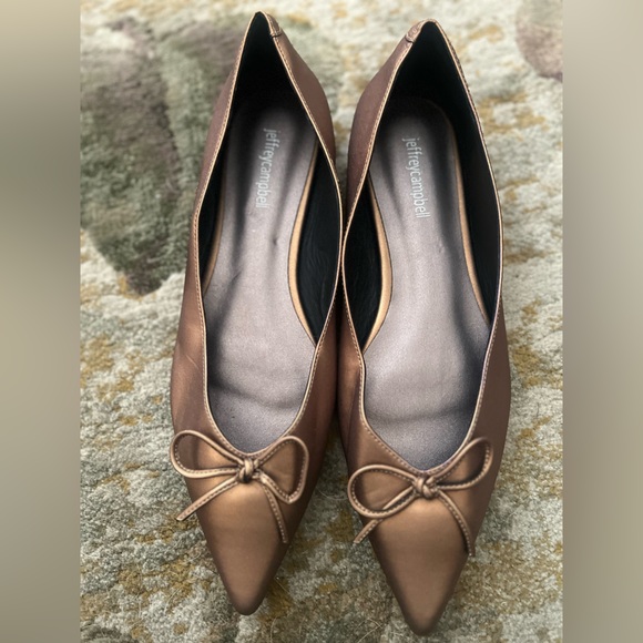 Jeffery Campbell - never worn bronze ballerina flats - Picture 1 of 7